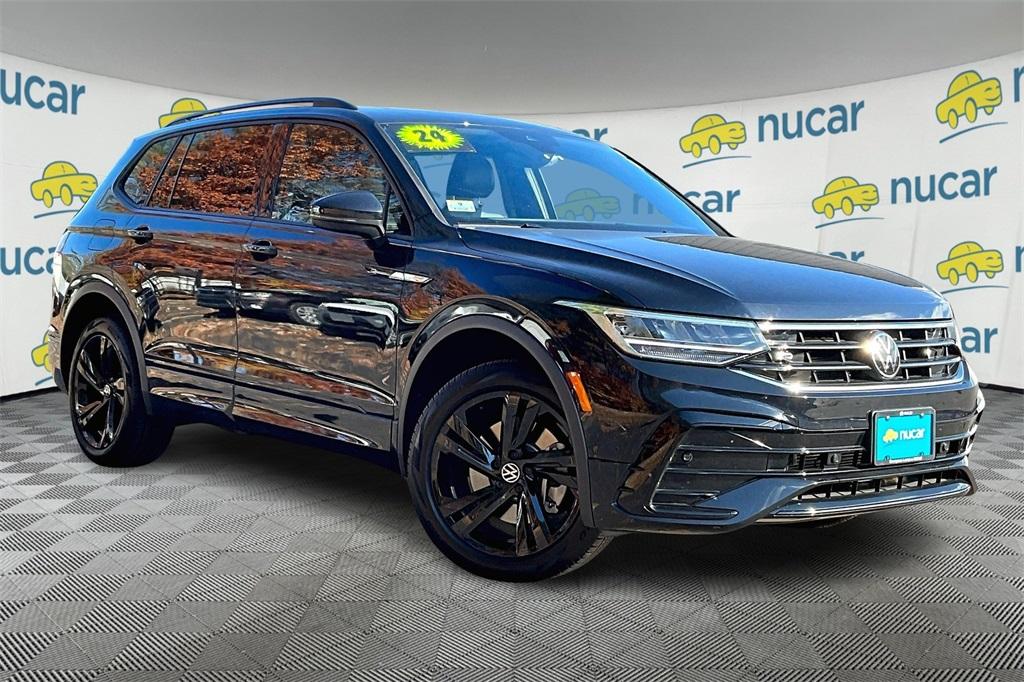 2024 Volkswagen Tiguan 2.0T SE R-Line Black