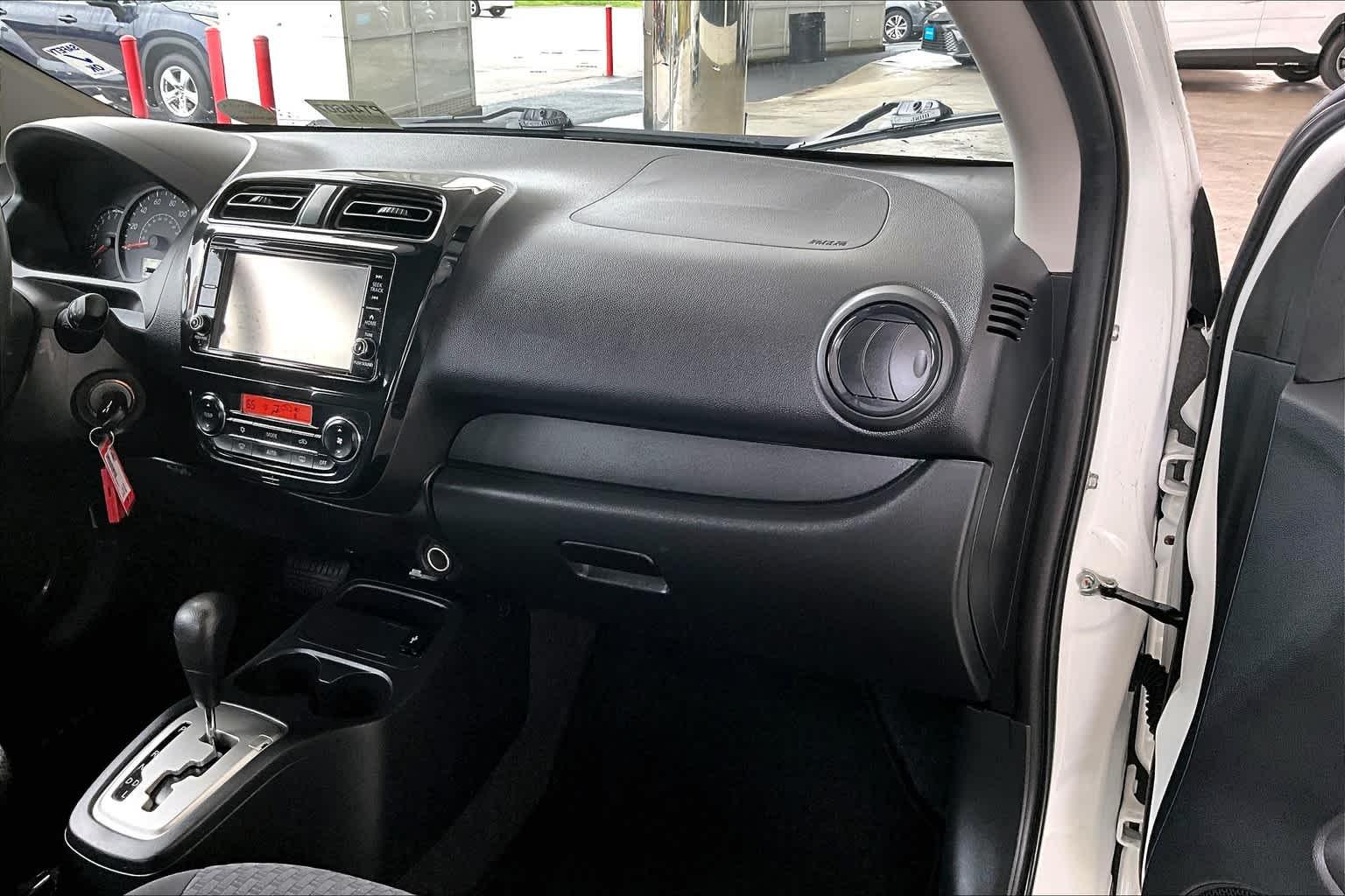 2020 Mitsubishi Mirage ES - Photo 13