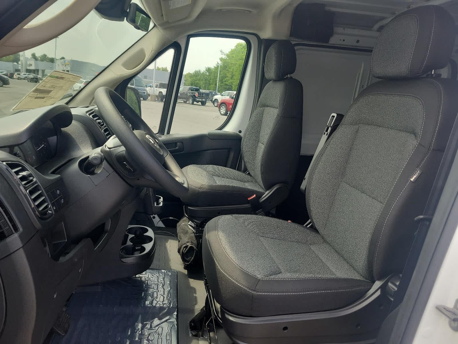 2024 Ram ProMaster 2500 Base - Photo 8