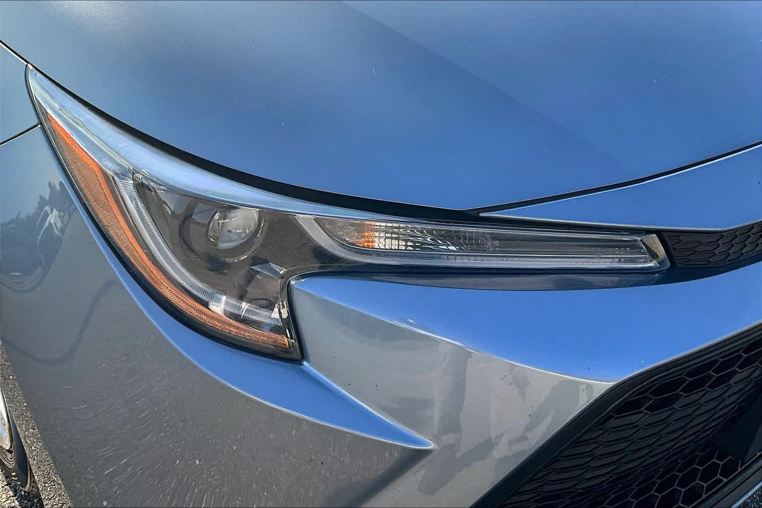 2022 Toyota Corolla LE - Photo 32