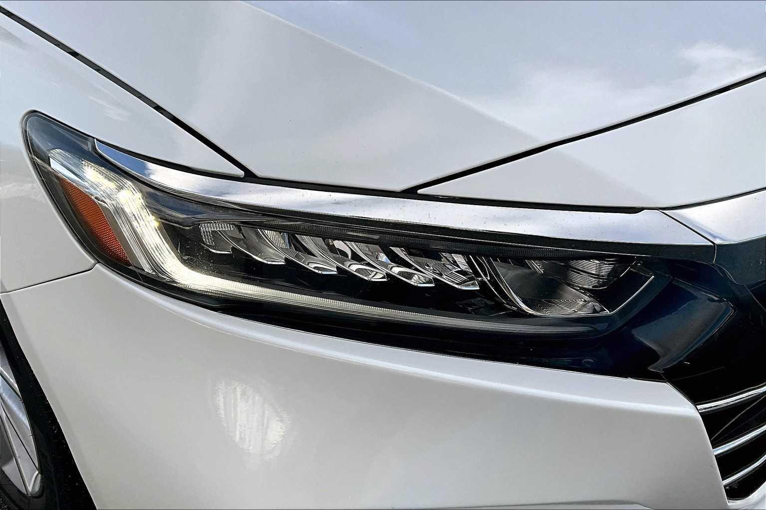 2021 Honda Accord LX - Photo 31