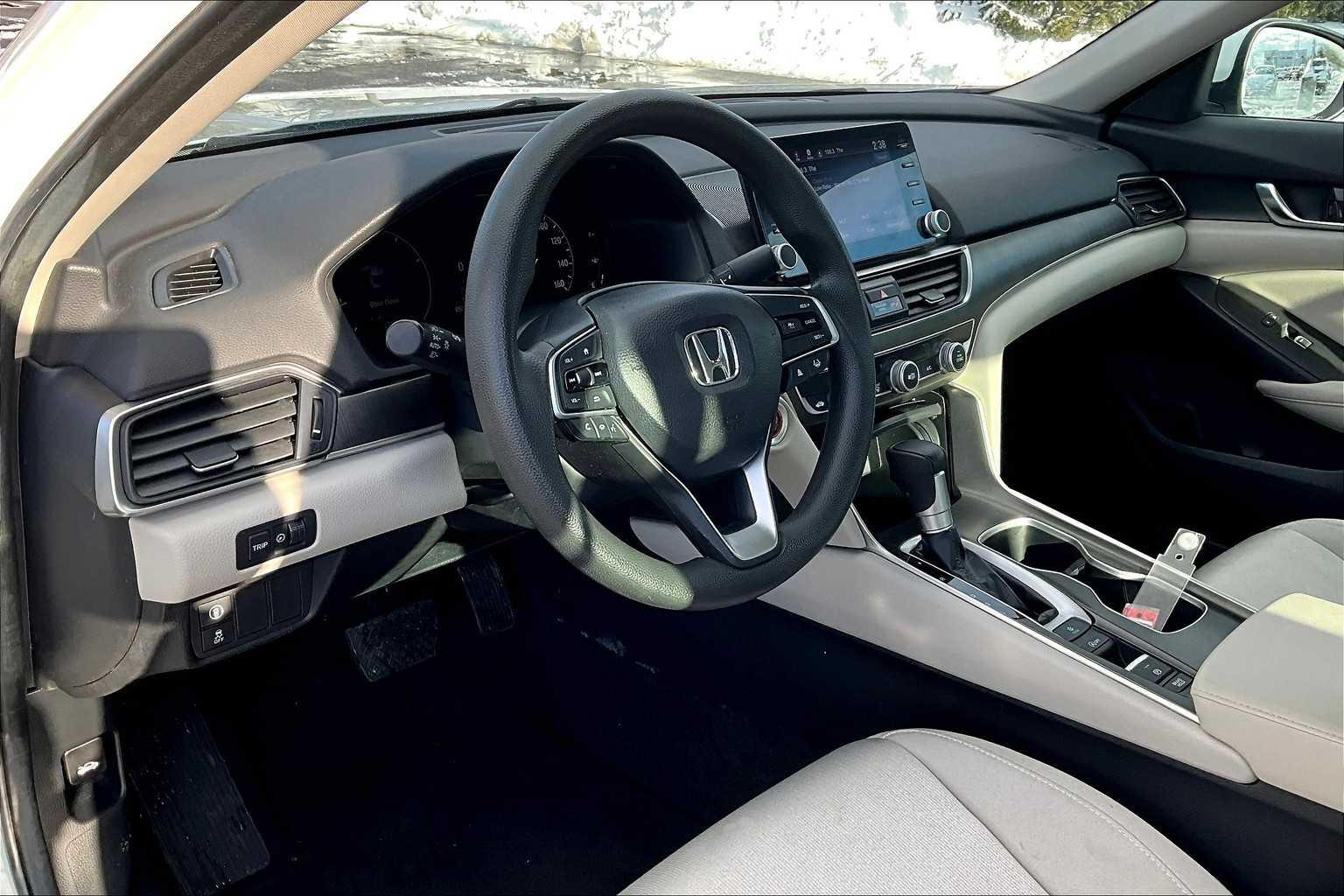 2021 Honda Accord LX - Photo 8