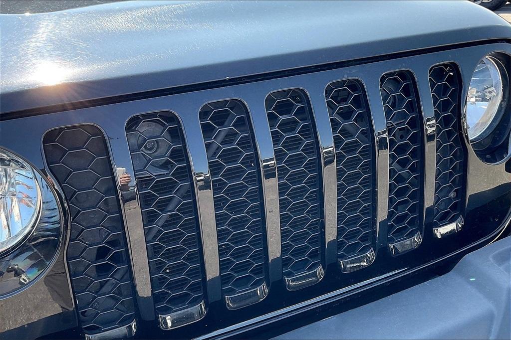 2022 Jeep Gladiator Altitude - Photo 26