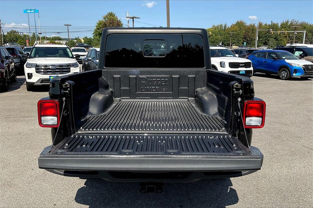 2022 Jeep Gladiator Altitude - Photo 31