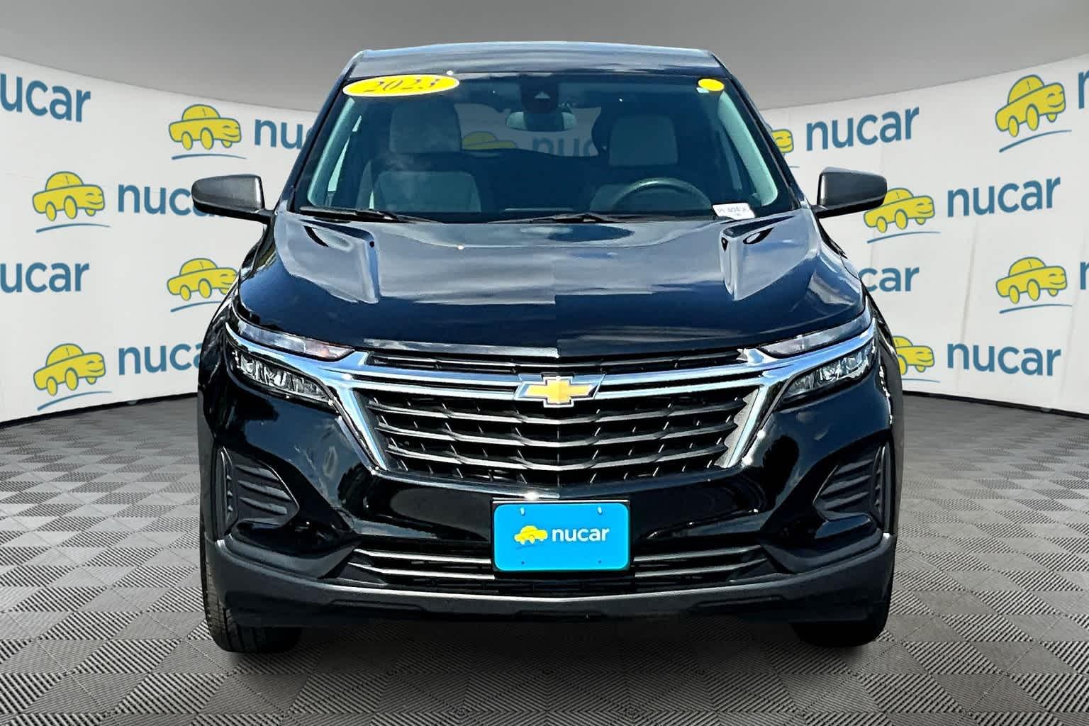 2023 Chevrolet Equinox LS - Photo 2