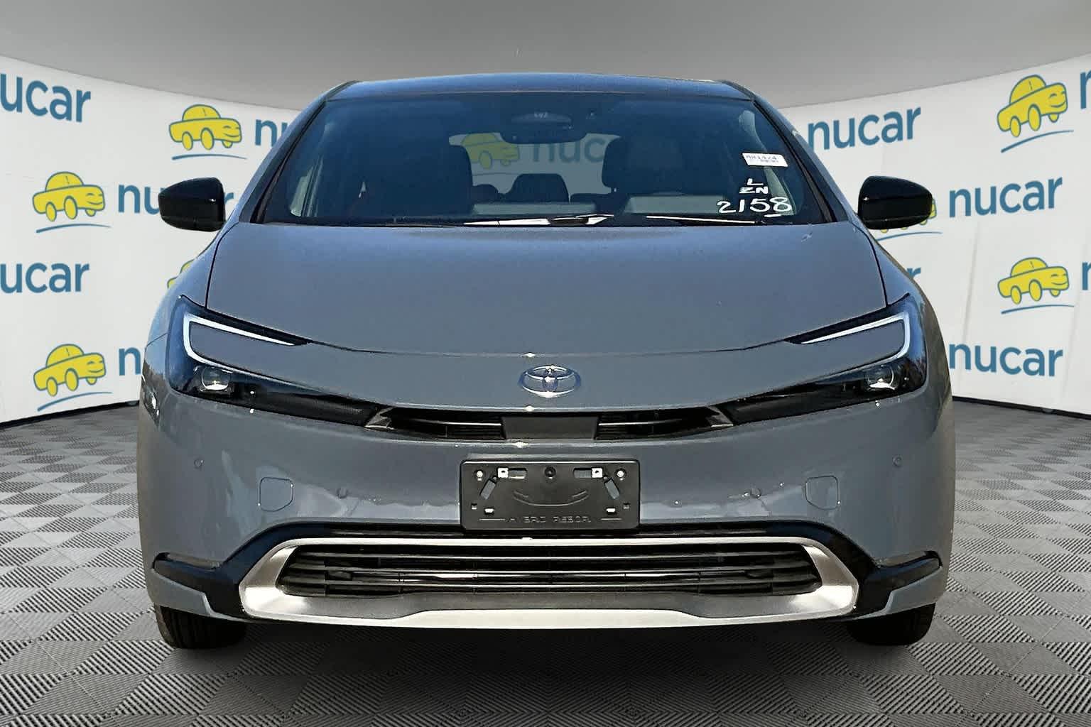 2024 Toyota Prius Prime XSE - Photo 2