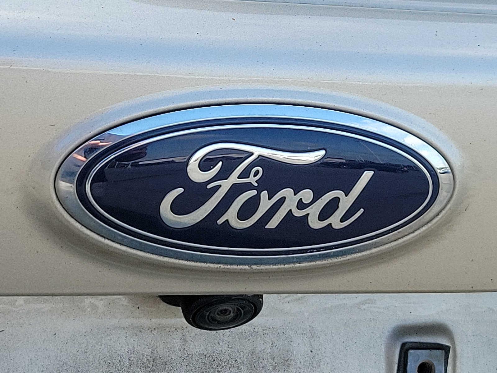 2017 Ford Escape SE - Photo 27