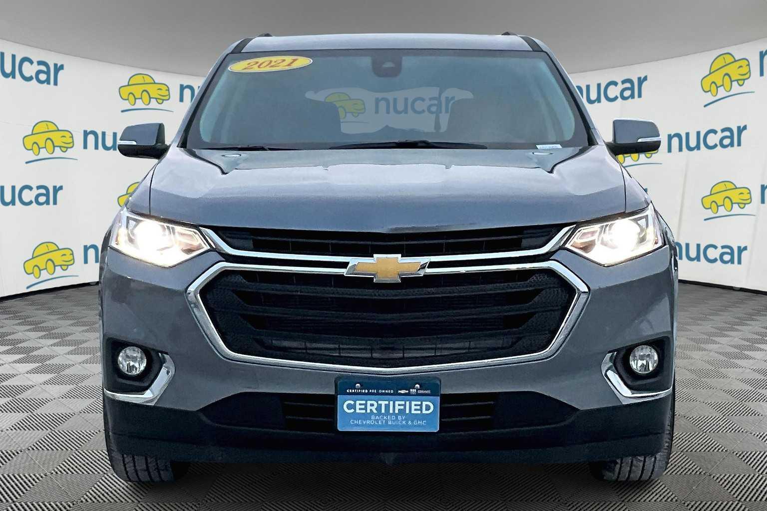 2021 Chevrolet Traverse LT Cloth - Photo 2