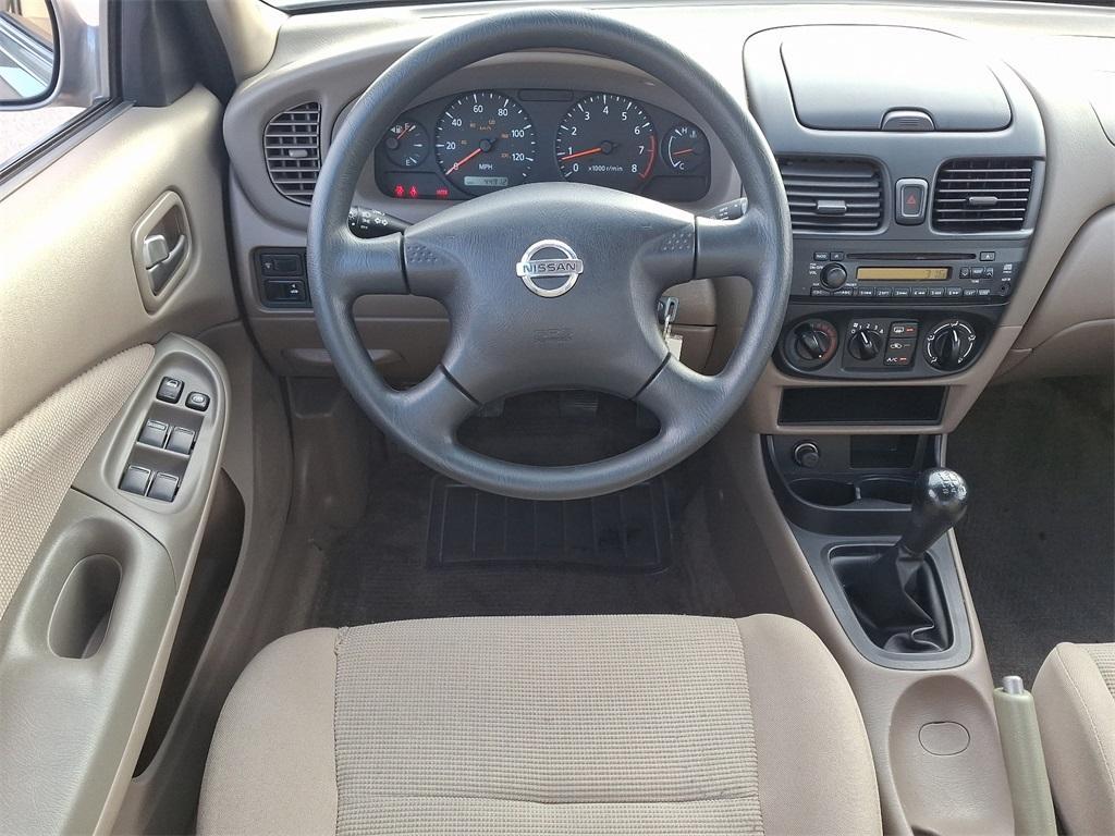 2004 Nissan Sentra 1.8 S - Photo 12