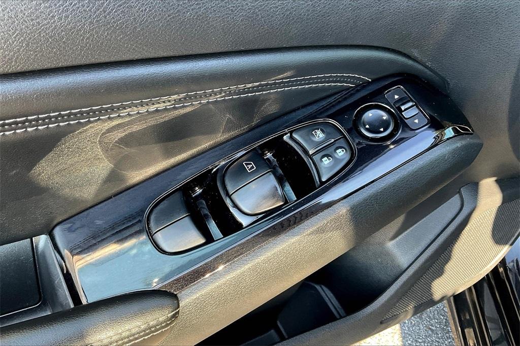 2021 Nissan Altima 2.5 SV - Photo 34