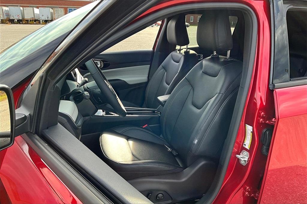 2025 Jeep Compass Limited - Photo 10