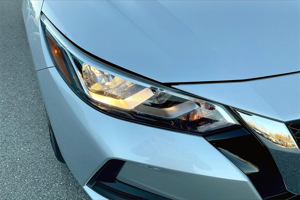 2022 Nissan Sentra SV - Photo 29