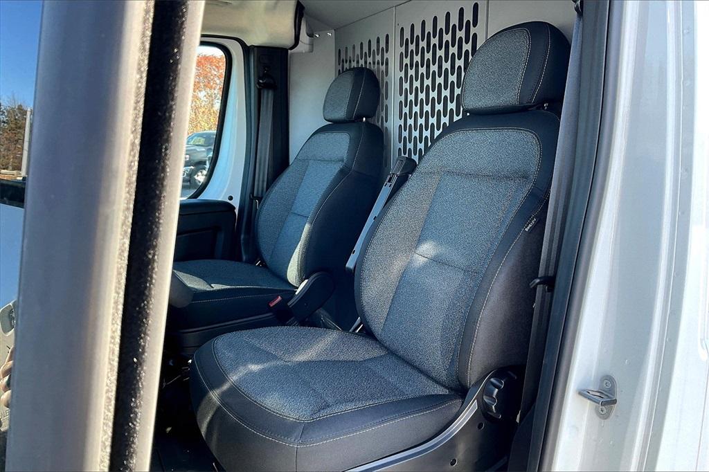 2024 Ram ProMaster 2500 High Roof - Photo 10