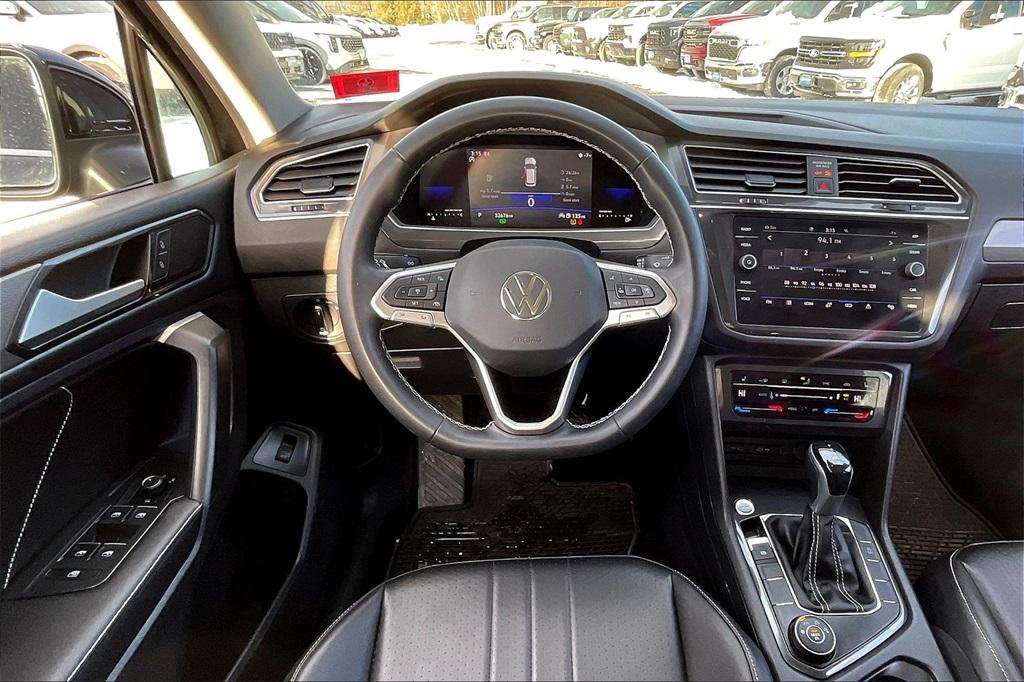 2022 Volkswagen Tiguan 2.0T SE - Photo 16