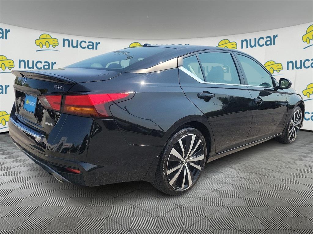 2021 Nissan Altima 2.0 SR - Photo 6