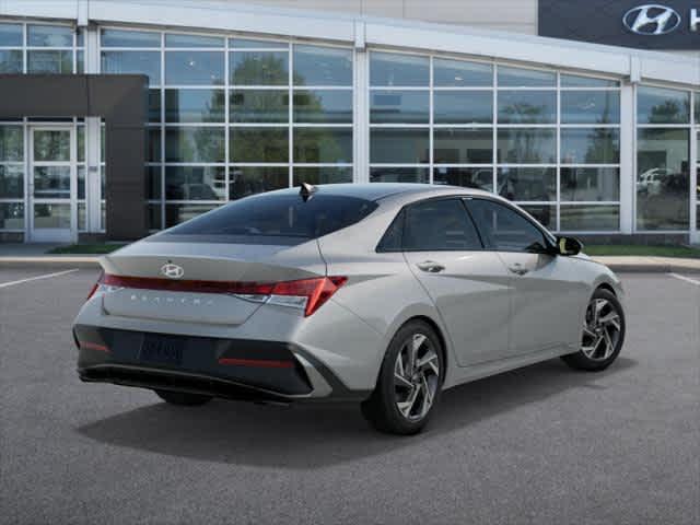 2025 Hyundai Elantra SEL Convenience - Photo 4