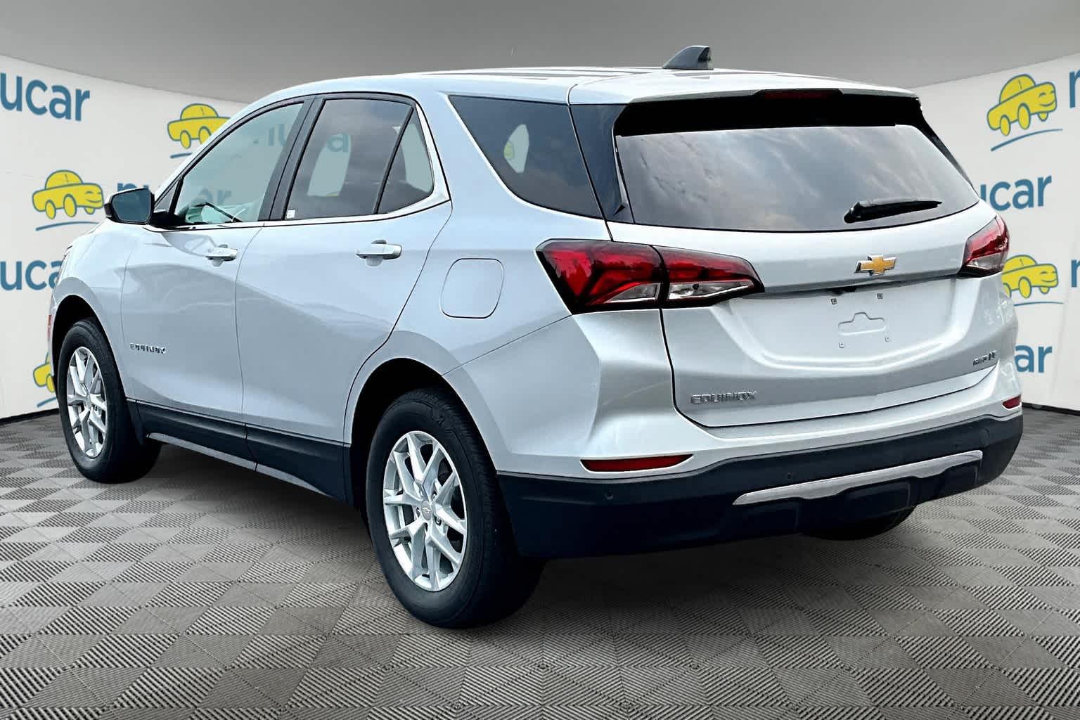 2022 Chevrolet Equinox LT - Photo 4