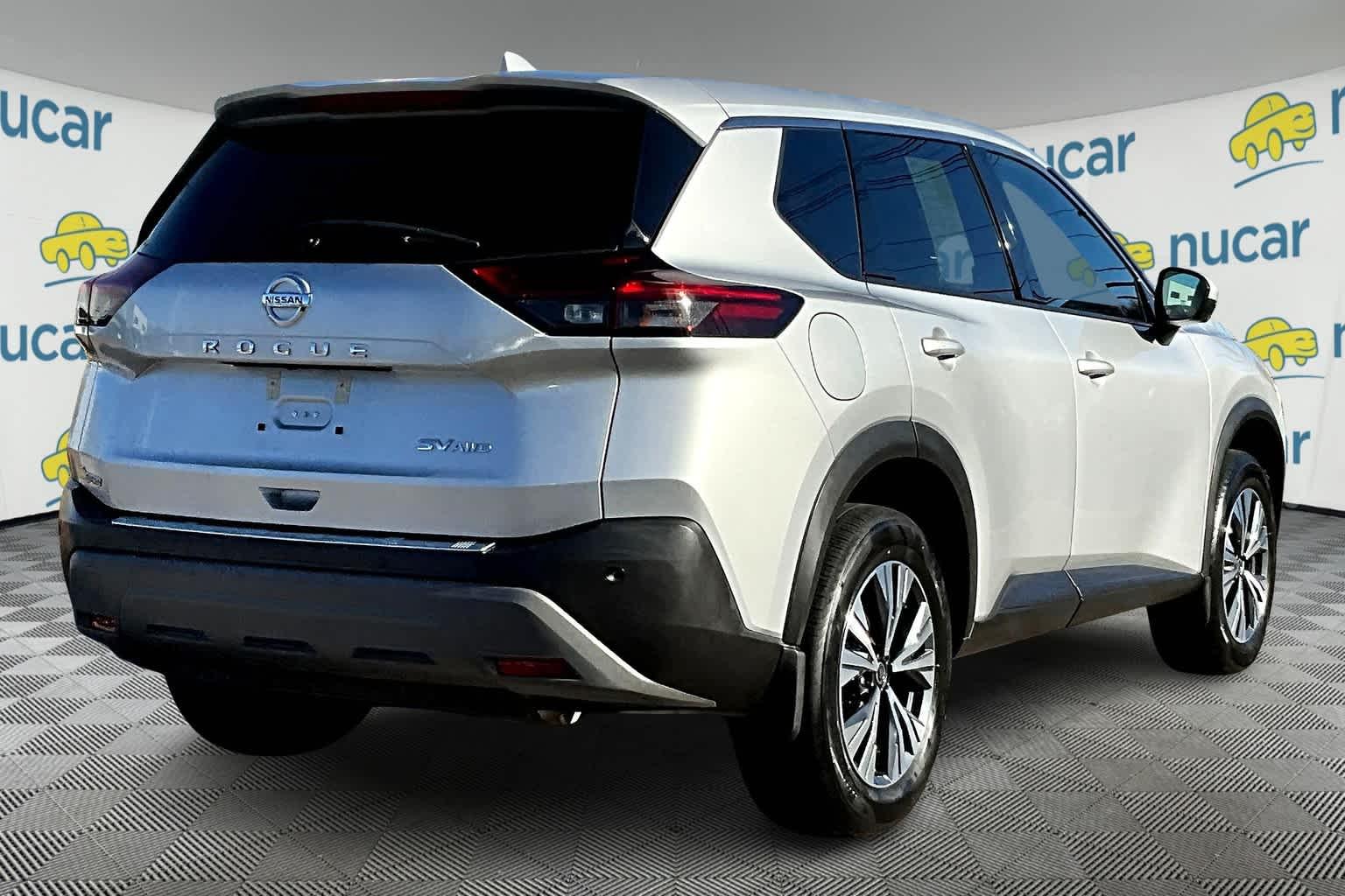 2021 Nissan Rogue SV - Photo 6