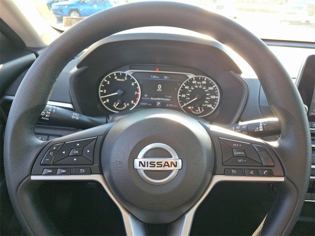 2022 Nissan Altima 2.5 SV - Photo 18