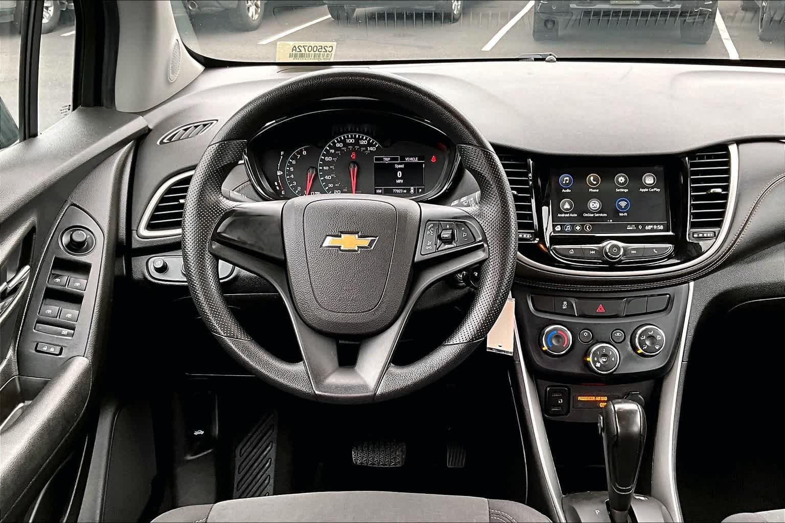 2019 Chevrolet Trax LS - Photo 18