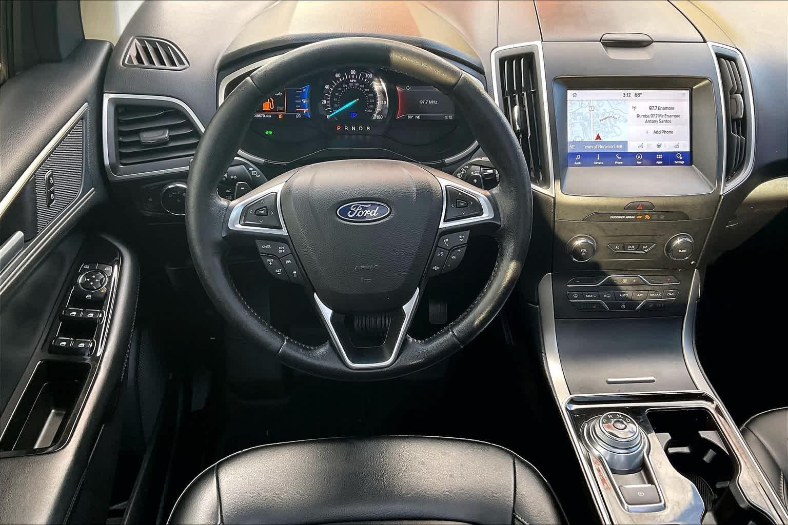 2019 Ford Edge SEL - Photo 17