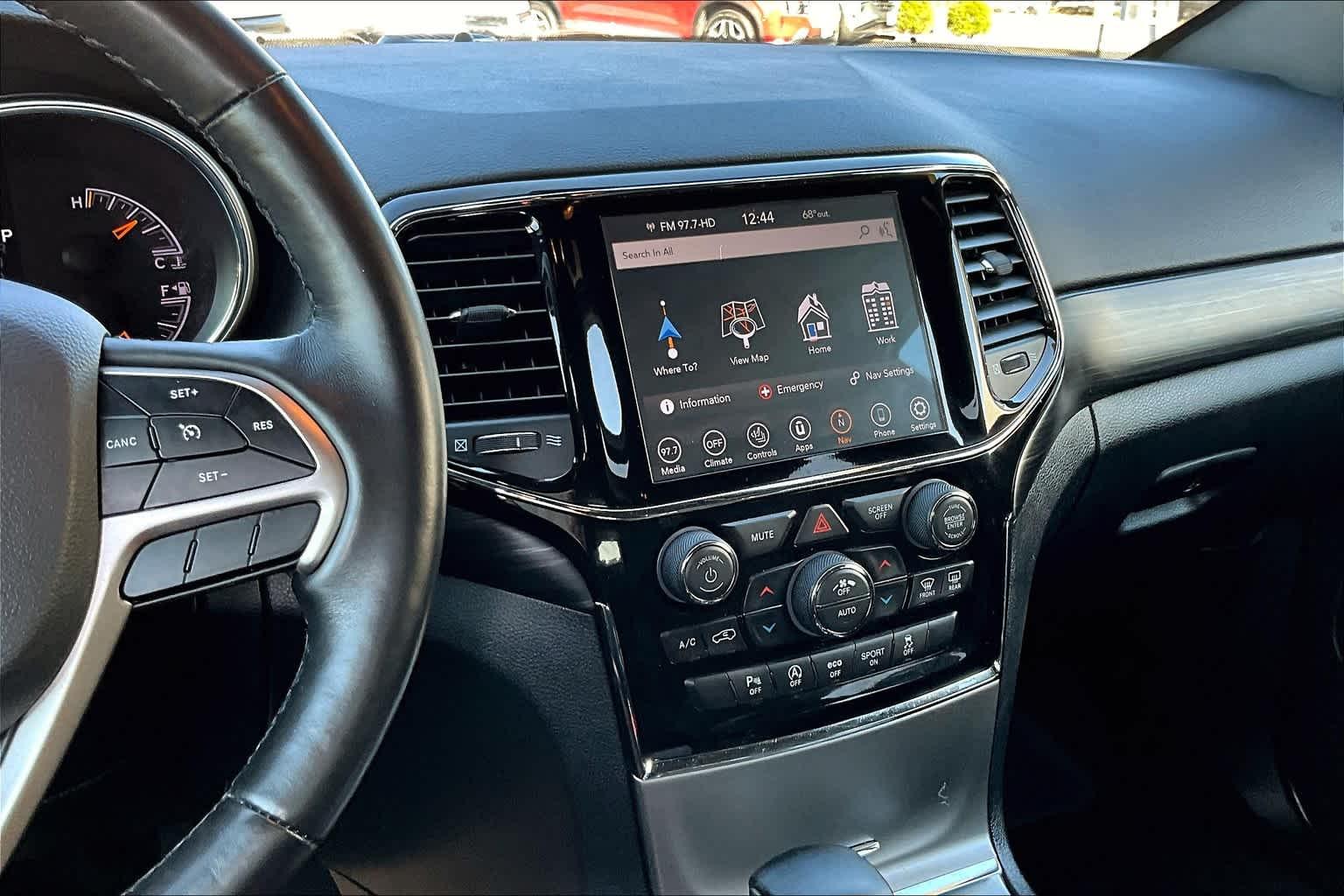 2020 Jeep Grand Cherokee North - Photo 18