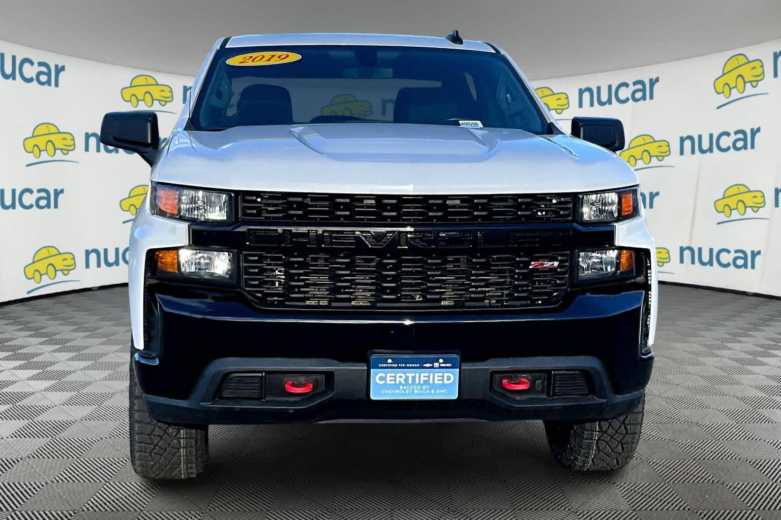 2019 Chevrolet Silverado 1500 Custom Trail Boss 4WD Crew Cab 147 - Photo 2