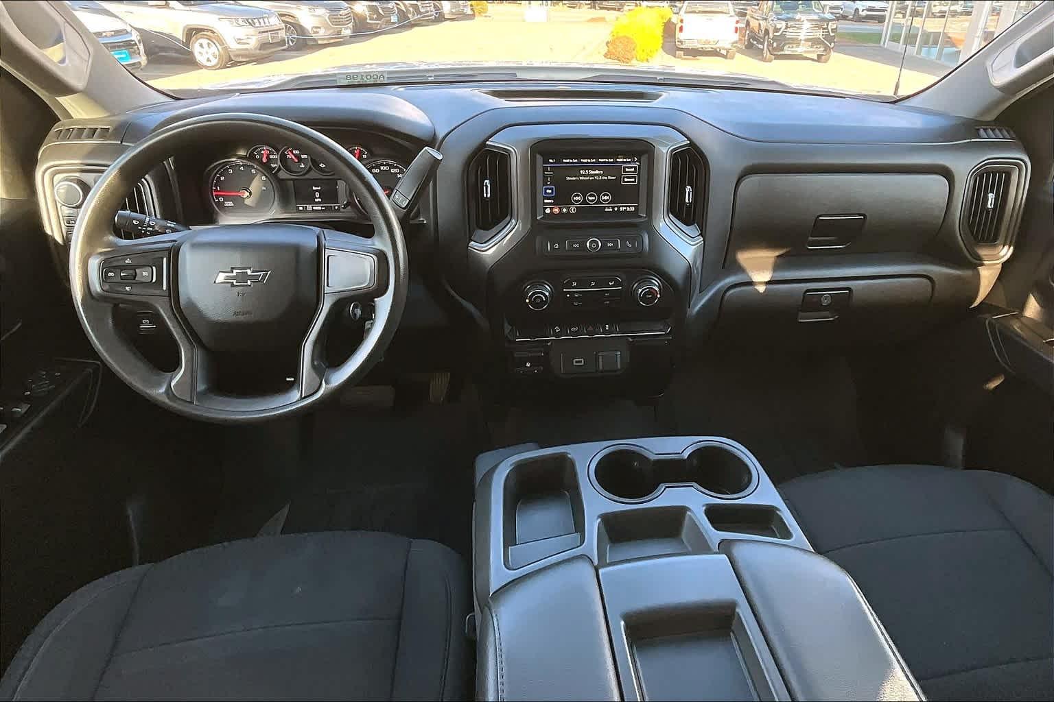 2019 Chevrolet Silverado 1500 Custom Trail Boss 4WD Crew Cab 147 - Photo 21