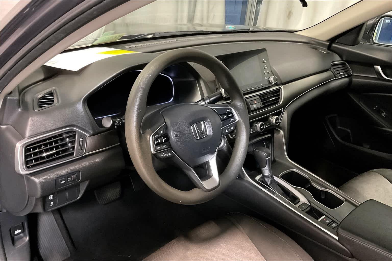 2020 Honda Accord LX - Photo 8