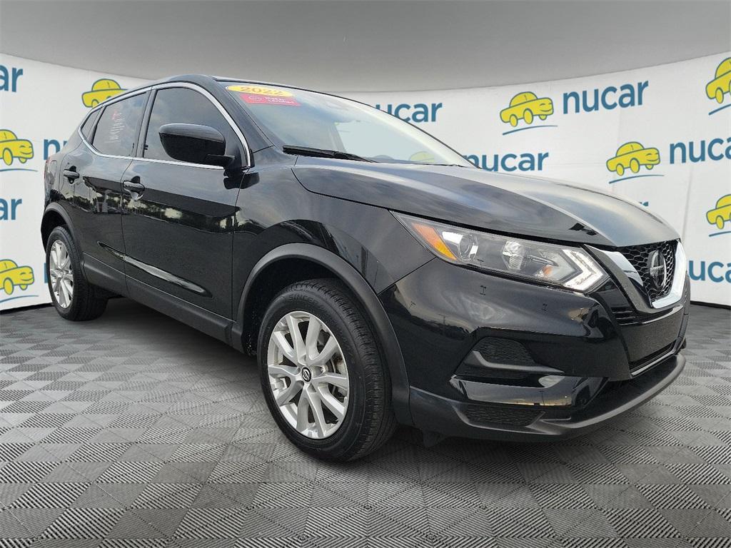 2022 Nissan Rogue Sport S - Photo 1