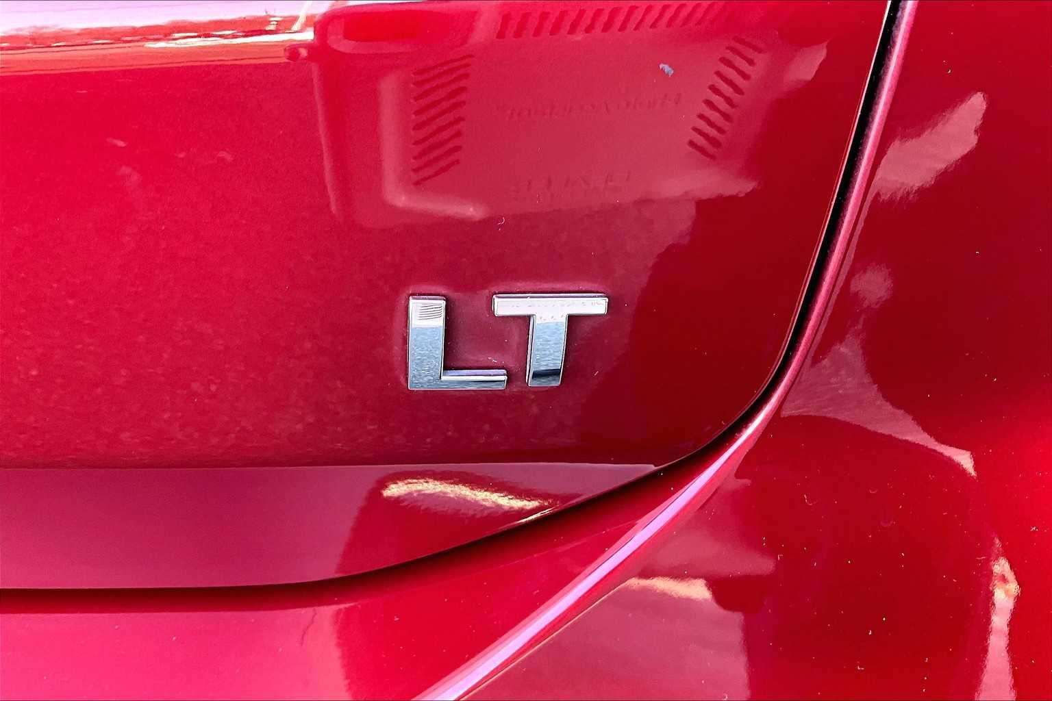 2021 Chevrolet Equinox LT - Photo 30