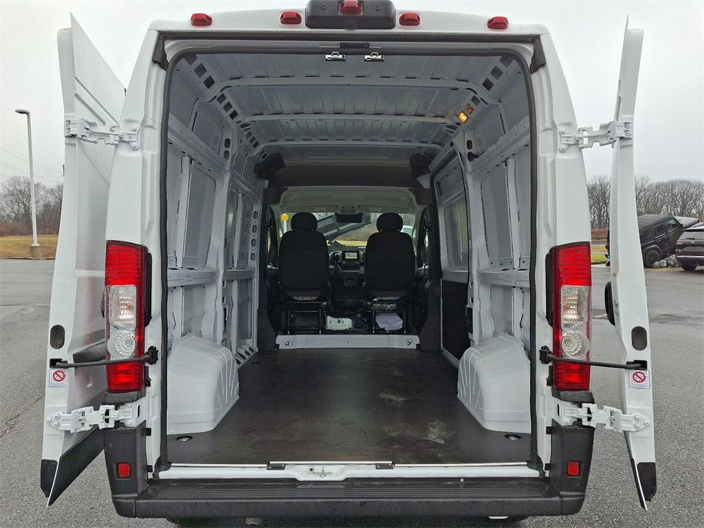 2025 Ram ProMaster 2500 High Roof - Photo 18