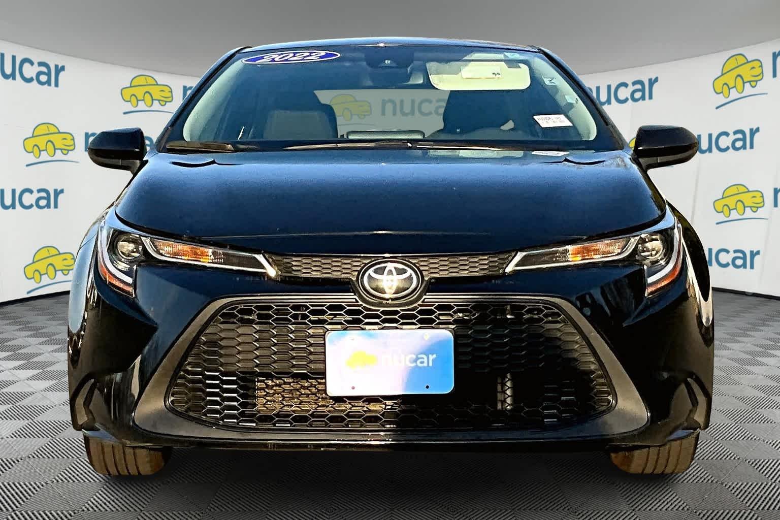 2022 Toyota Corolla LE - Photo 2