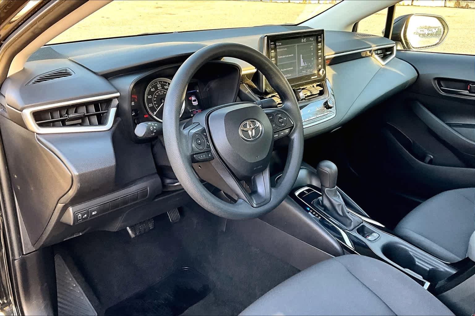 2022 Toyota Corolla LE - Photo 8