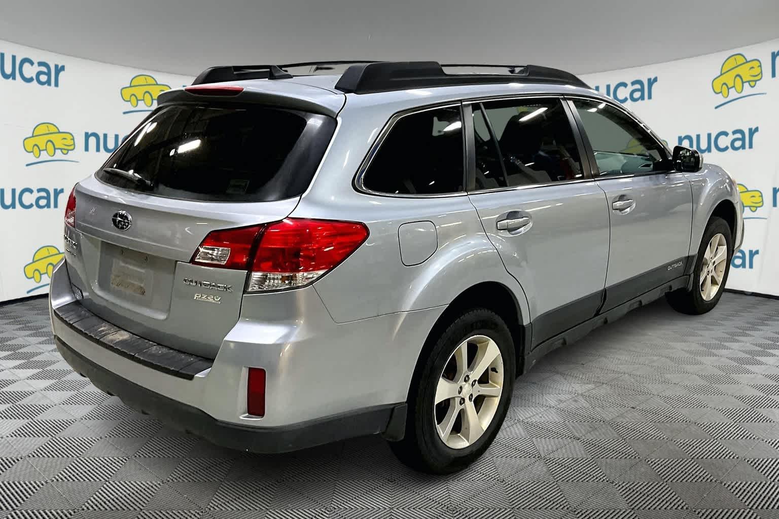 2014 Subaru Outback 2.5i Limited - Photo 6