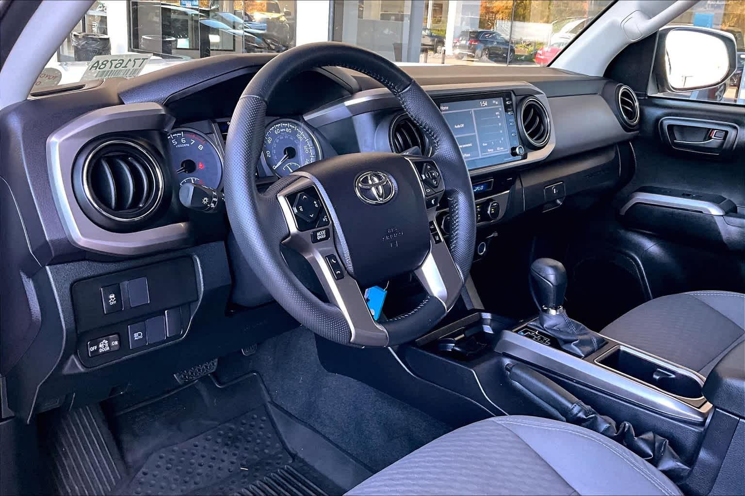 2021 Toyota Tacoma SR5 Double Cab 5 Bed V6 AT - Photo 8