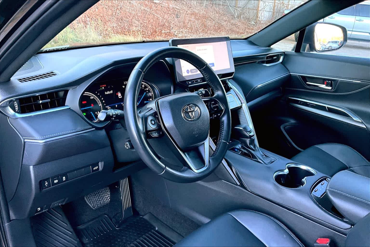 2023 Toyota Venza XLE - Photo 8