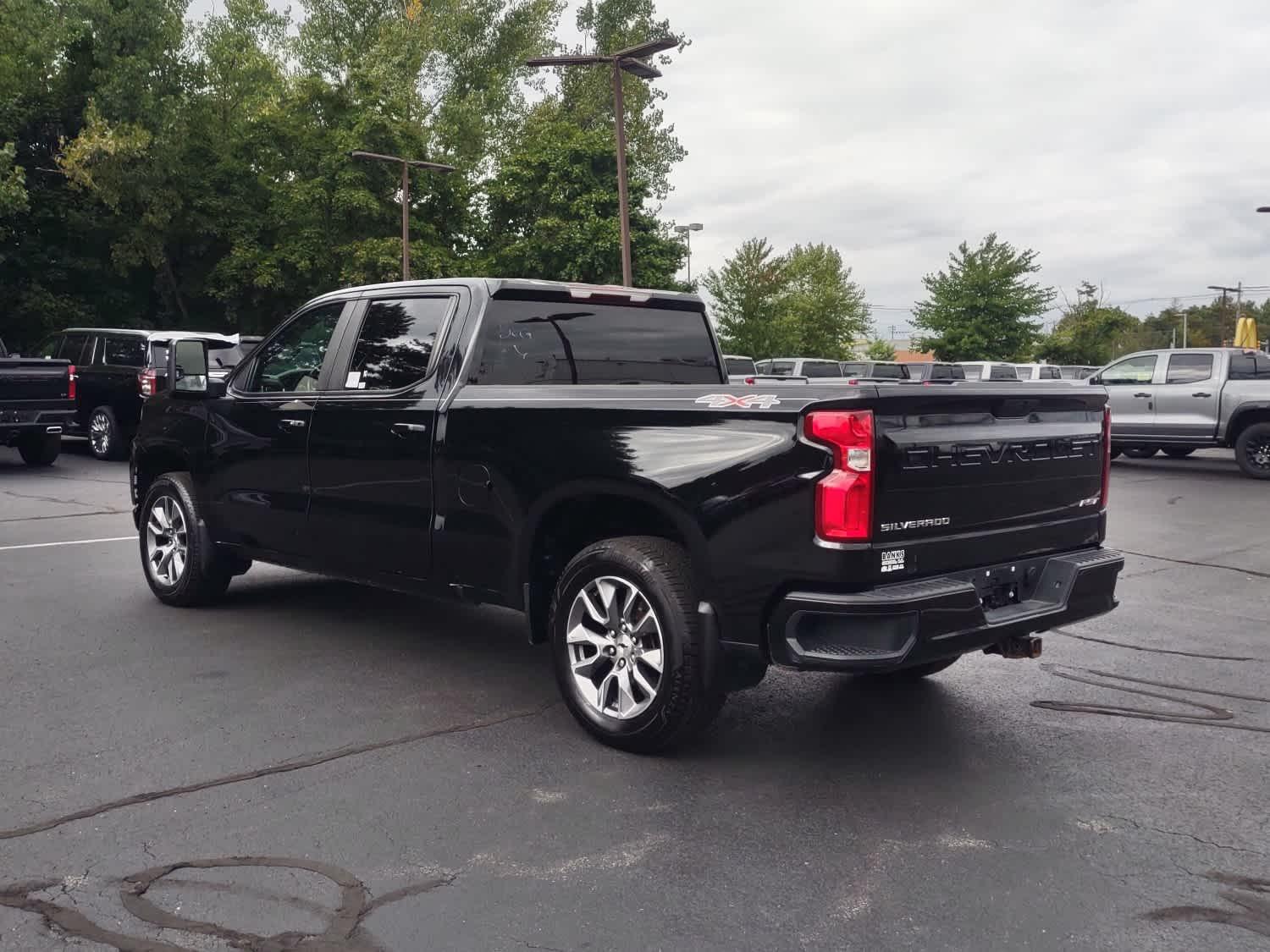 2021 Chevrolet Silverado 1500 RST 4WD Crew Cab 147 - Photo 5