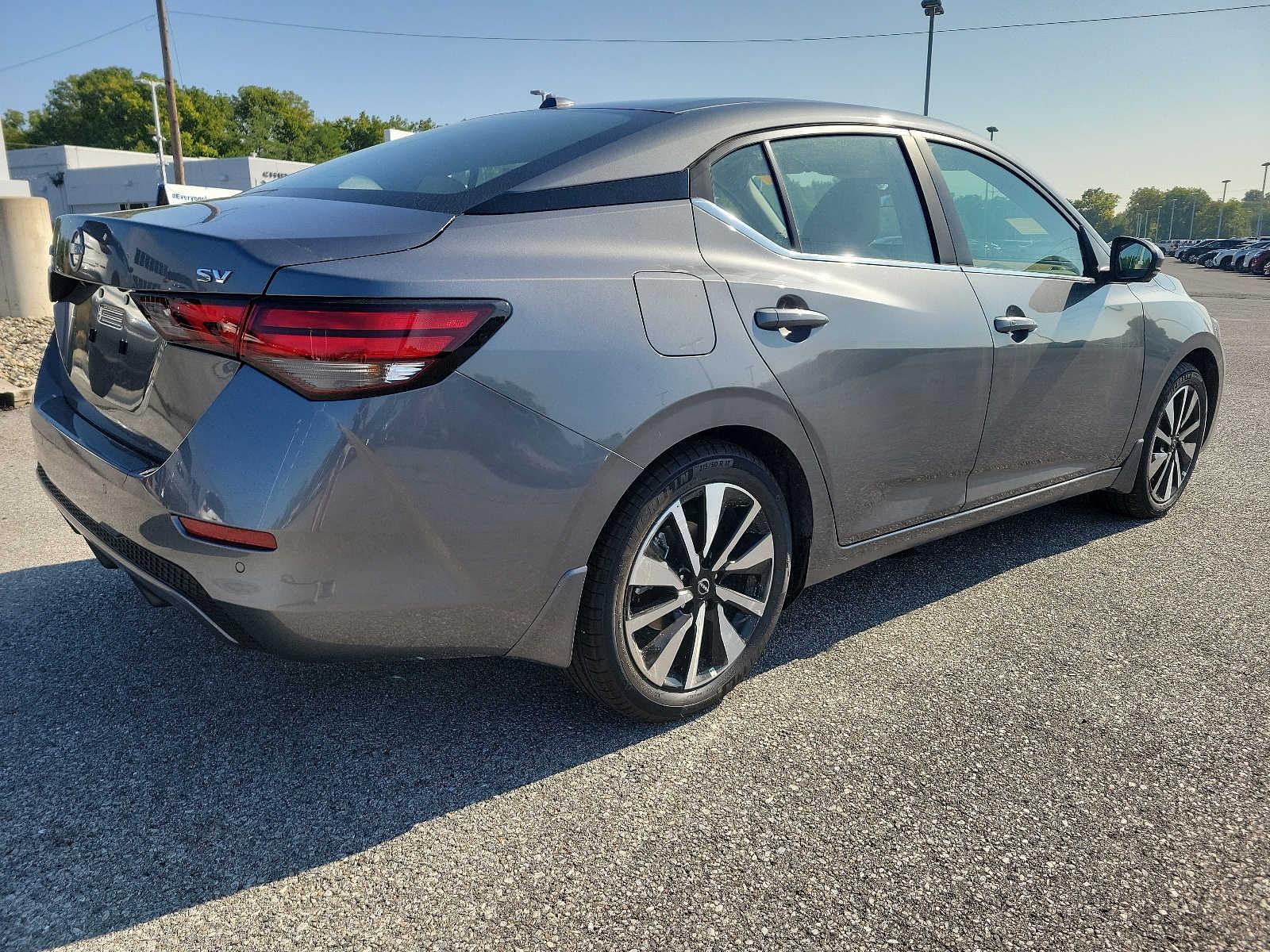 2024 Nissan Sentra SV - Photo 4