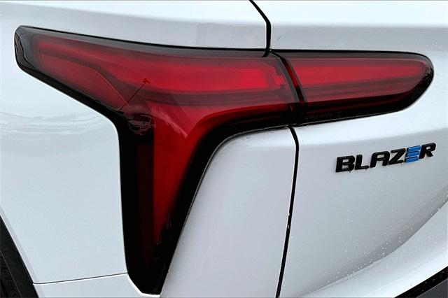 2024 Chevrolet Blazer EV RS - Photo 26