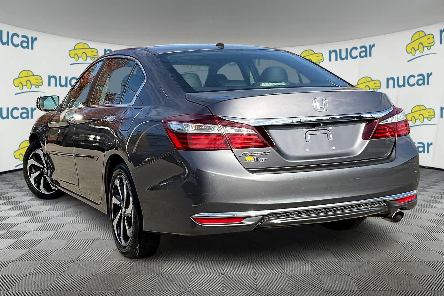 2016 Honda Accord EX-L - Photo 4