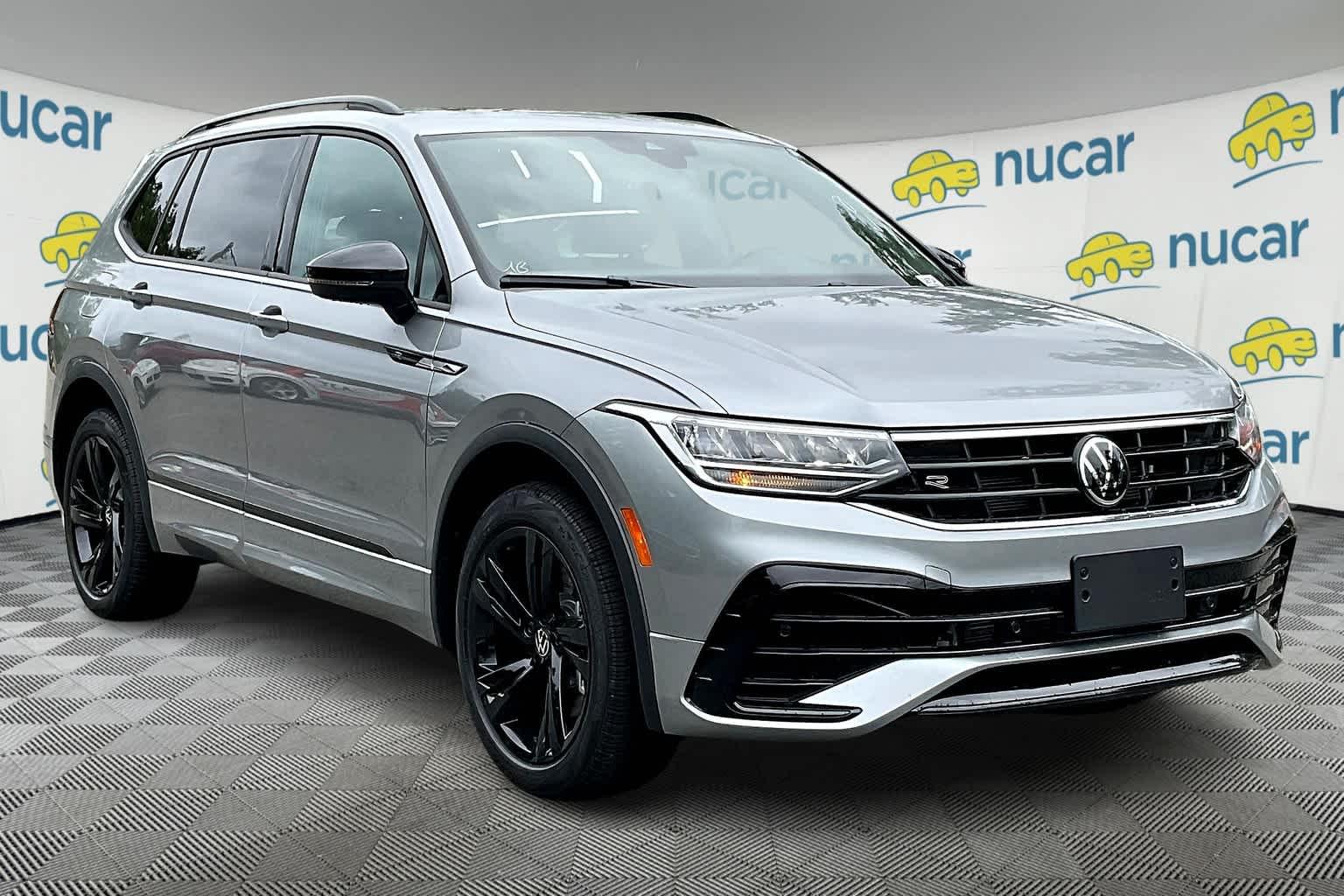 2024 Volkswagen Tiguan SE R-Line Black