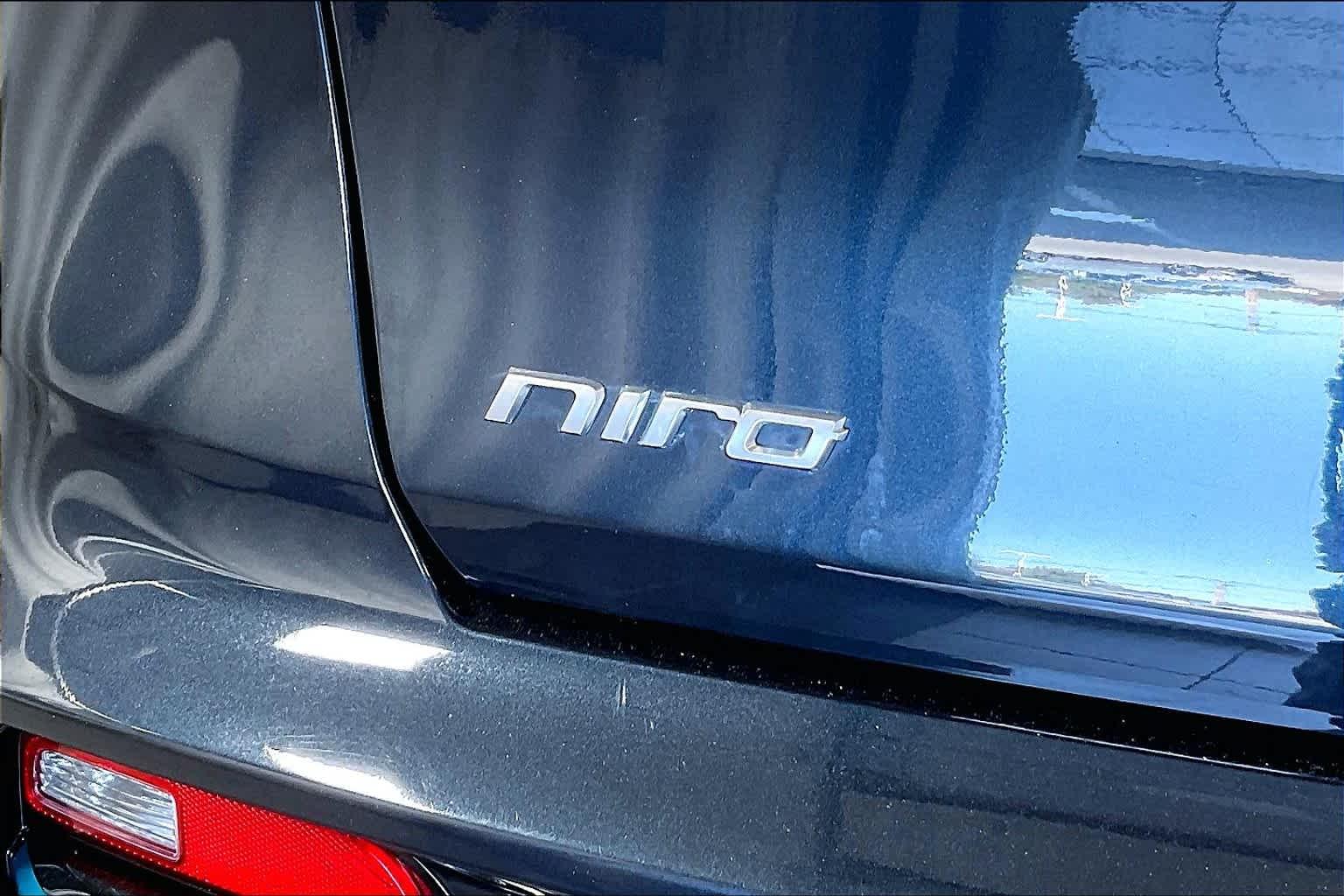 2021 Kia Niro EV EX - Photo 28