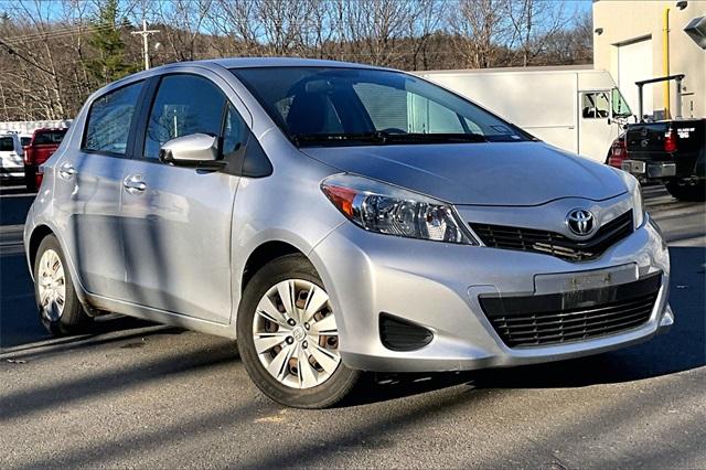 2012 Toyota Yaris L