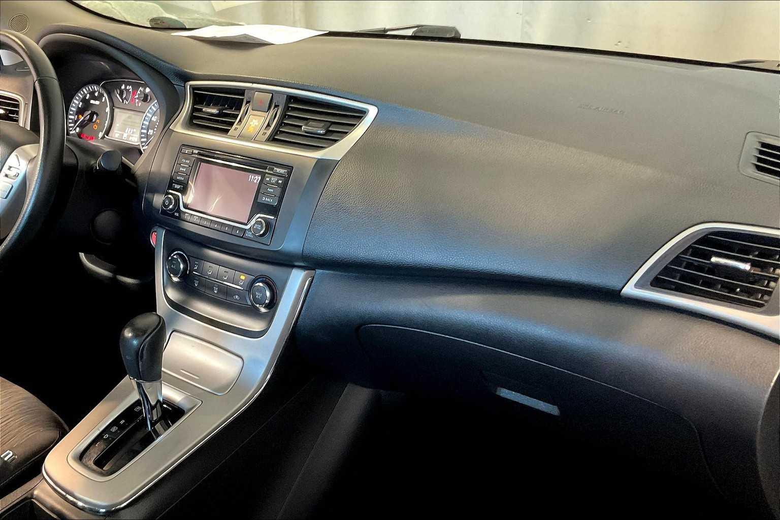 2015 Nissan Sentra SV - Photo 14