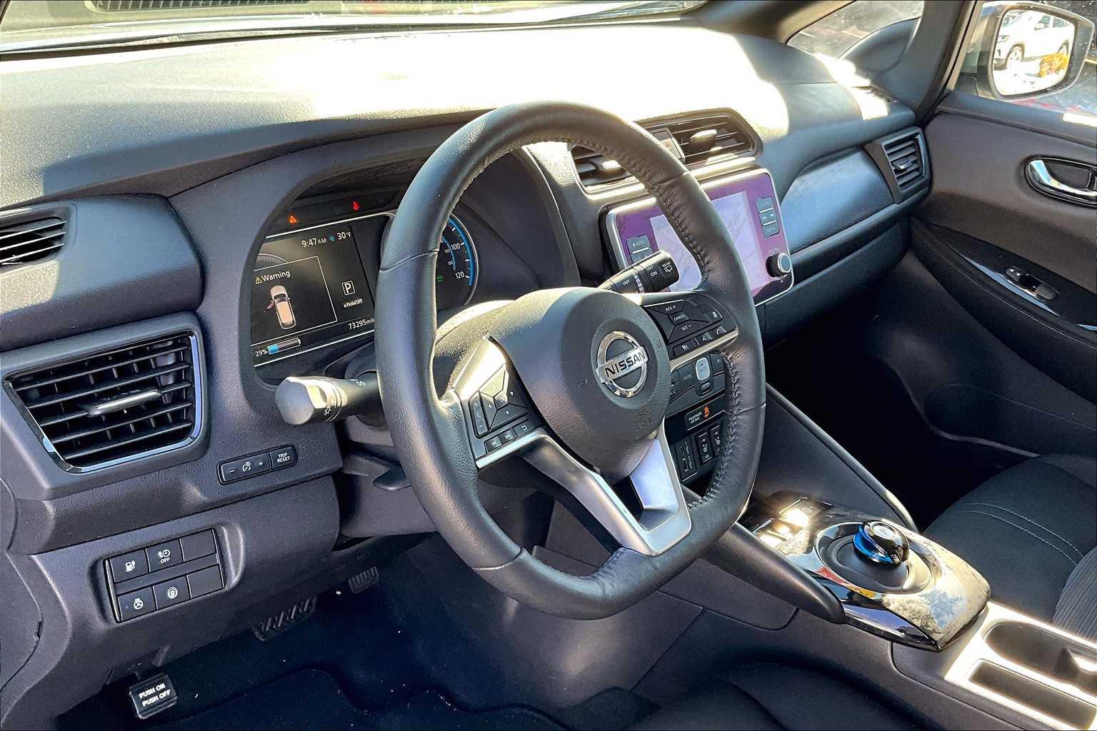 2021 Nissan LEAF SV PLUS - Photo 8