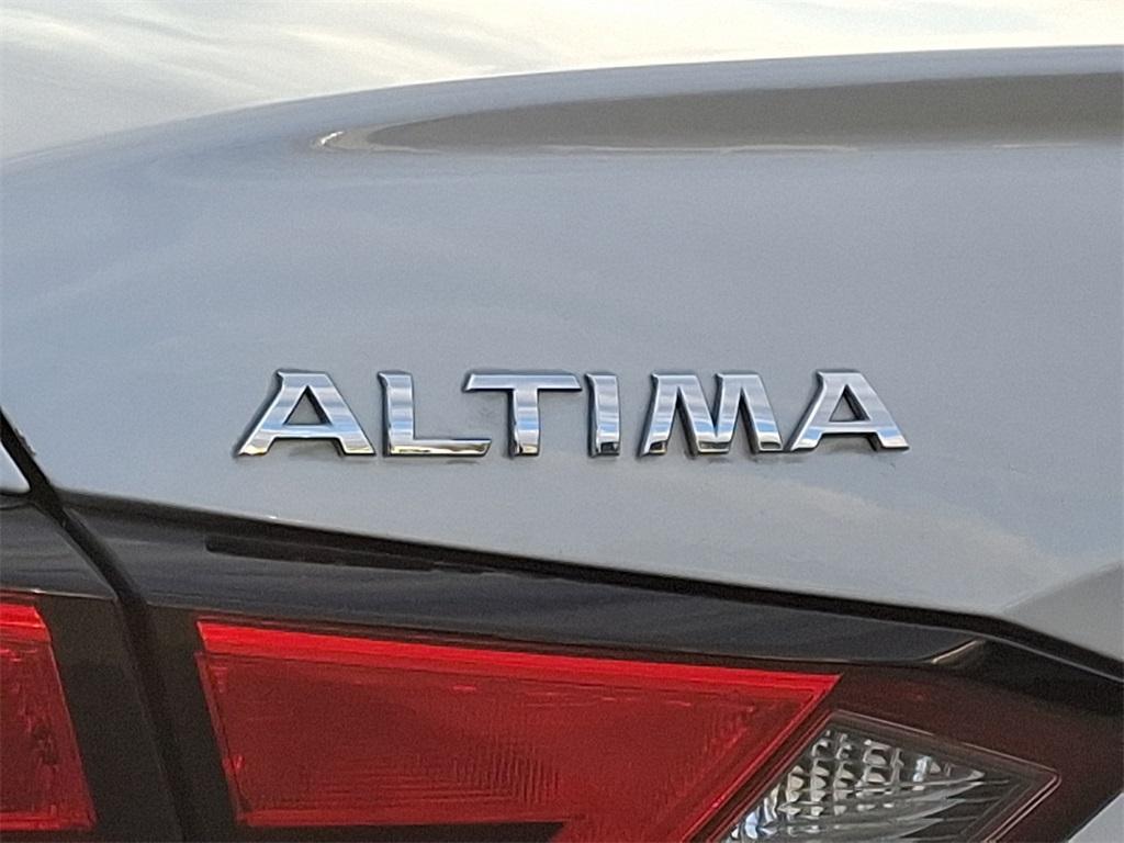 2021 Nissan Altima 2.5 SV - Photo 28