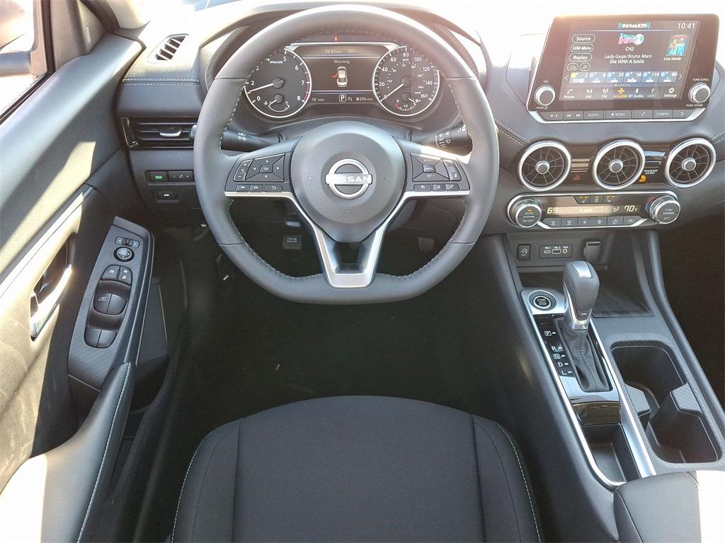 2025 Nissan Sentra SV - Photo 7