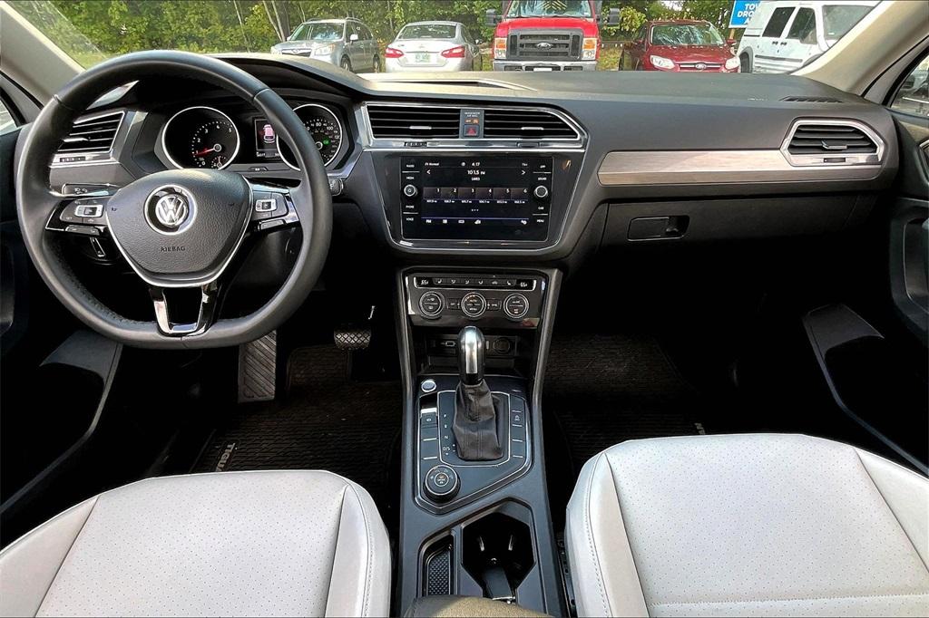 2020 Volkswagen Tiguan 2.0T SEL - Photo 22