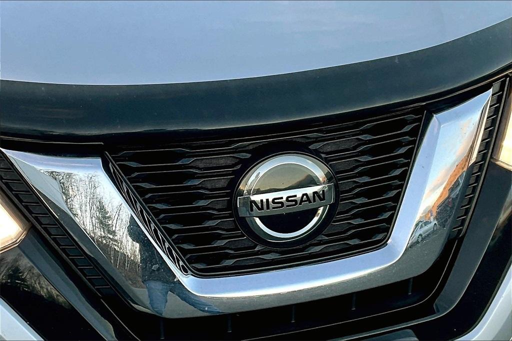 2019 Nissan Rogue SV - Photo 30